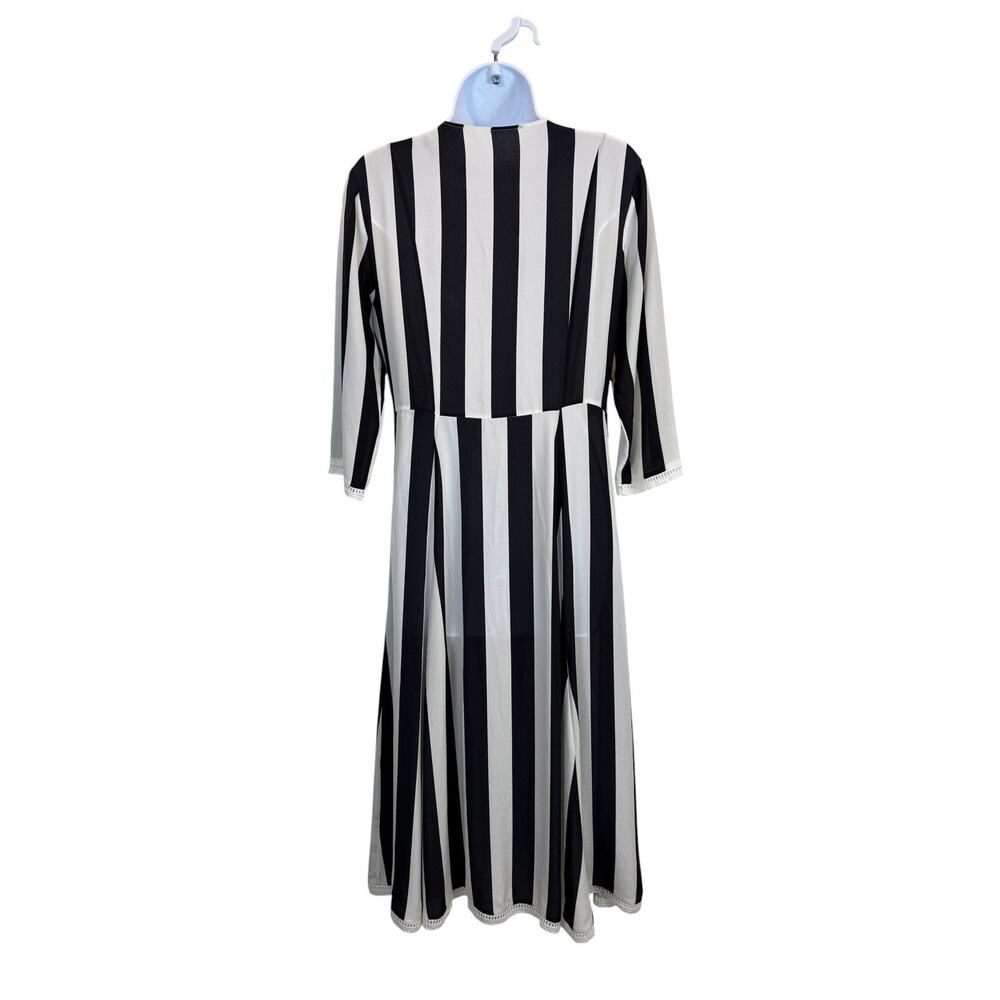 100% Silk Robe Womens Extra Small Black Ivory Striped Beetlejuice Minimalist - Picture 9 of 15